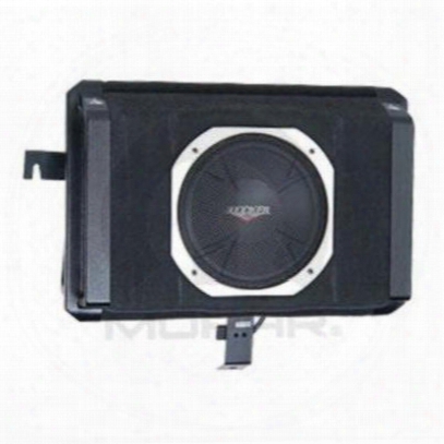 Jeep 200 Watt Subwoofer Kit - 77kck051