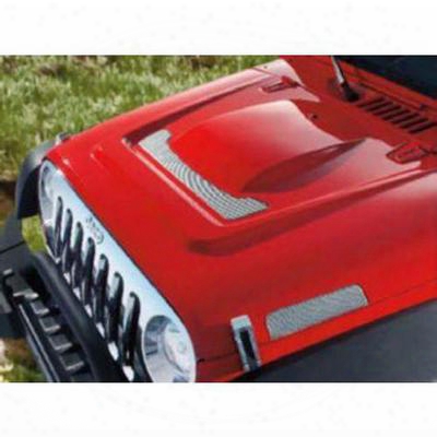 Jeep Power Dome Vented Hood - P5155351