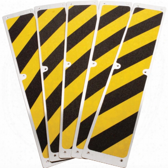 Coba Grip-foot Stair Tread Black/yellow 625x114mm(pk-5)