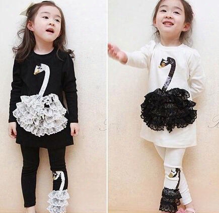 Korean Style Children Suit Black White Long Sleeve Lace Swans Fashion Girls Autumn Suit Cartoon Clothing Set 2 Piece Top Legging Set