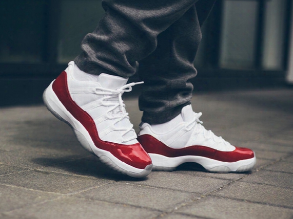 Air Retro Xi 11 Low Varsity Red Real Carbon Fiber Sneakers 1:1 Best Quality Man Basketball Shoes Wholesale Sizes Us 7 12 Free Shipping