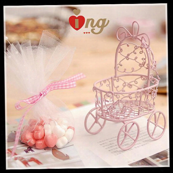 New Pram Shaped Candy Favor Boxes Pink Iron Baby Carriage Candy Boxes With White Guaze And Ribbon For Baby Birthday Or Wedding Party Hot