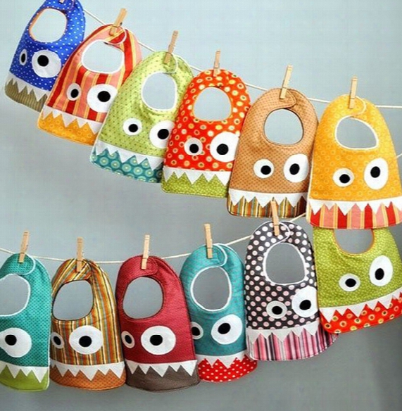 Baby Ins Bibs Newborn Burp Burp Cloths Slabbetjes Bandana Infants Cotton Boys Girls Saliva Cute Pom Cartoon Feeding Scarf 2017 Ins