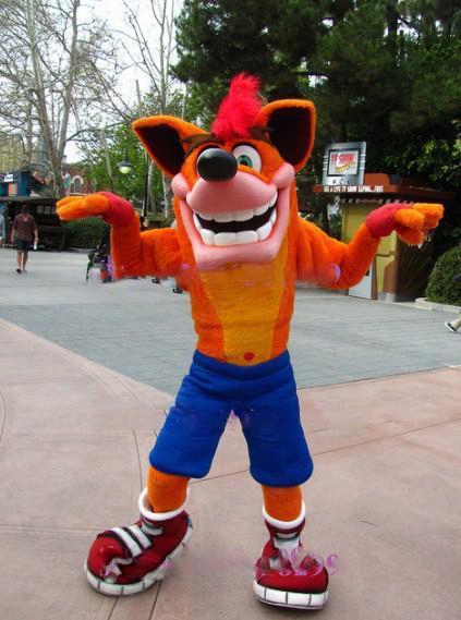 2017 Hot Cartoon Character Crash Bandicoot Mascot Costume Adult Size Hot Sale Anime Costumes Carnival Fancy Dress Kits For Sport