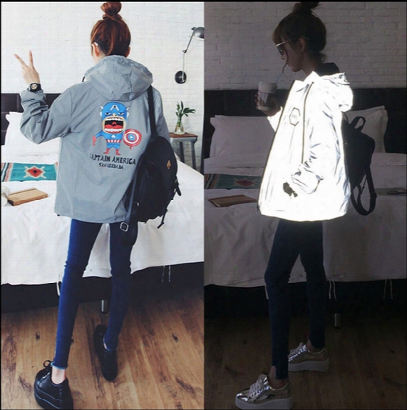 2016 Han Edition Harajuku Luminous Clothing Cartoon Printing Hooded Baseball Uniform Coat Female Students Wind Rain Reflective Clothing