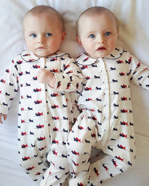 Cute Baby Boys Dog Pattern Jumpsuits 2017 Fall Infant Clothes Euro America Ins 0-3t Little Baby Boys Long Sleeves Cartoon Print Onesie
