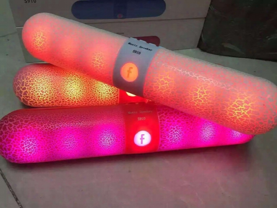 Colorful S910 Mini Bluetooth Speaker Pill Speaker With Led Flash Light Support Tf Card Fm Radio Vs Bt808 Jhw-v318