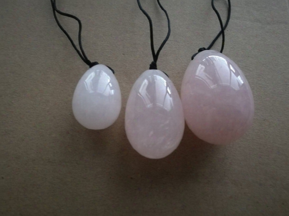 20sets/lot Quartz Crystal Eggs With Rope Yoni Egg Massage Handball Massager Ball For Exercise Ball Health Care Massage Tool