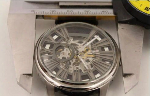 High Qality Men&#039;s Ar4629 Automatic Meccanico Black Skeleton Dial Watch Sports Sapphire Glass Through Back Wristwatches + Original Box Paper